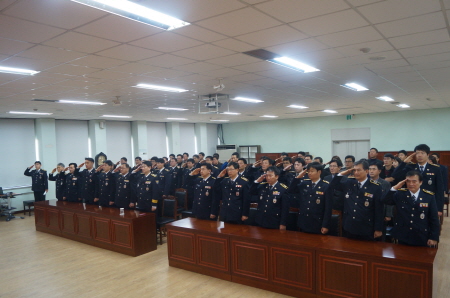 서귀포경찰서, 새해맞이 충혼탑 참배 및 2014년 시무식 행사 개최