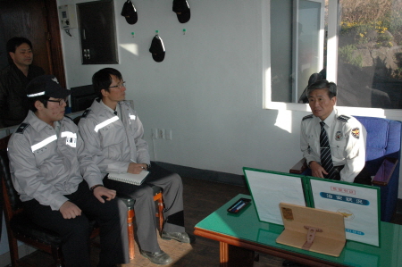 강호준 경찰서장, 마라.가파치안센터 방문